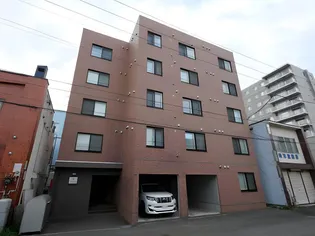 モンヴェール学園前【5階】の外観