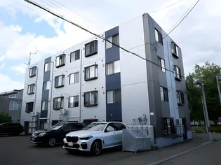 プラザイン南郷【4階】の外観