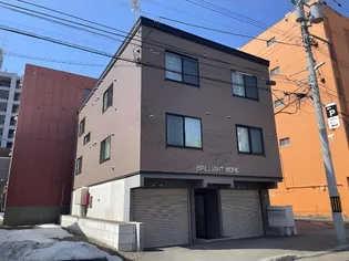 ブリリアント・モア【2階】の外観