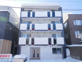 クレステージ西岡【4階】の外観