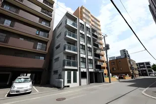 グランラヴィーヌ本郷通【2階】の外観