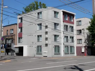 フェリオ豊平【4階】の外観