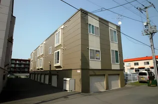 アビーロード南25条【102号室】の外観