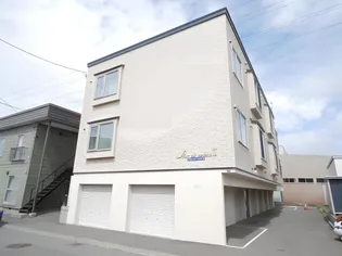 フロルドゥコルザII【103号室】の外観