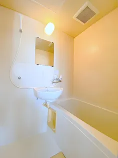 ルナグランス山鼻【3階】の風呂