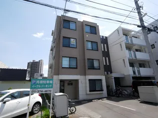 HS821【102号室】の外観