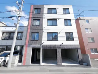 ルチアーノ白石【4階】の外観