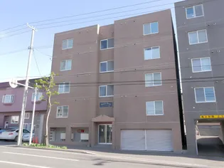 グリーンリーフ西岡【101号室】の外観