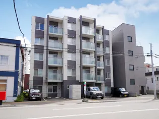 プリモ菊水【2階】の外観