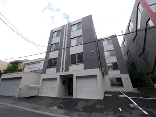 ラージヒル南郷18【3階】の外観