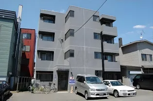 グランドール菊水【3階】の外観