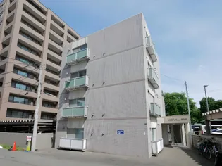 シェヌー裏参道【401号室】の外観