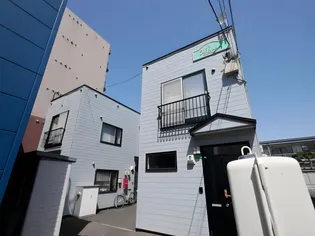 ヴィオーネ137【102号室】の外観