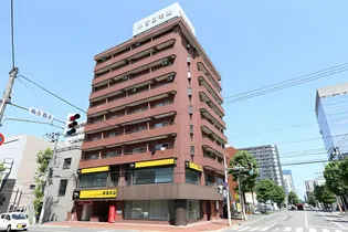 吉田ビル【9階】の外観