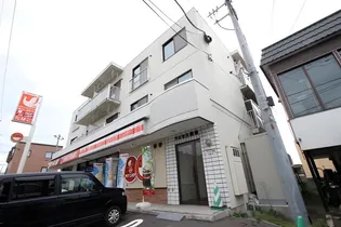 ラムセス南郷の画像