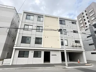 DOMANI医大前の画像