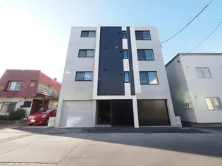 Grace学園前【4階】の外観