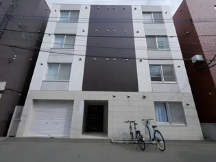 ブランノワールリヴィエール【2階】の外観