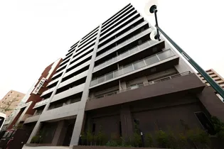 レジディア北三条【2階】の外観