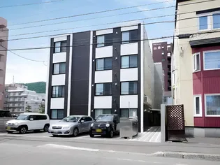 デイズ山鼻【2階】の外観