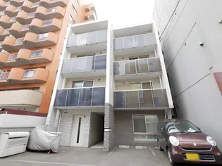 フェリスファミリアクアトロの画像