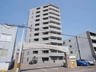 パークヒルズ東札幌【8階】の外観