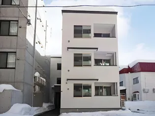 La vita comodo sapporo(ラ ヴィータ コーモド サッポロ)【2階】の外観