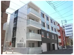 Winnie L'ourson(ウィニールルソン)【2階】の外観