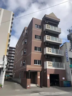 プレシオン南9条【5階】の外観