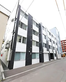 カヌレ【1階】の外観