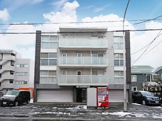 REGULUS桑園【3階】の外観