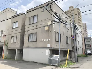 ルーブル南5条【102号室】の外観