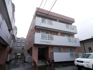 エステラ参番館【305号室】の外観
