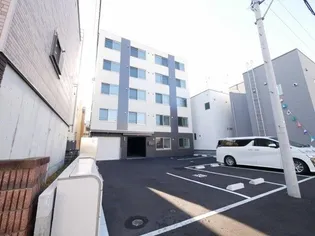 プルミエール山鼻南の画像