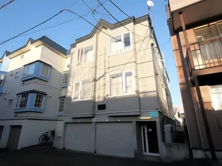 ロイヤルコート学園前の画像