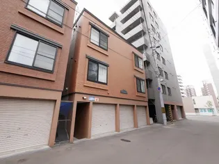 アベニーレ北円山【105号室】の外観