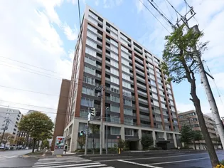 プライムメゾン南2条【7階】の外観