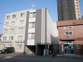 クラリス美園の画像