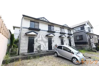 クレストジュネスの画像