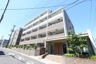 アデグランツ藤が丘の画像