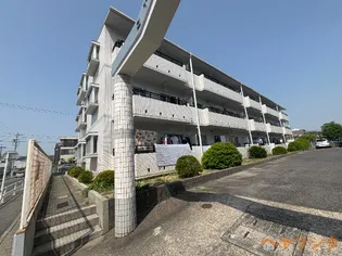 ロイヤルサンコーA棟の画像