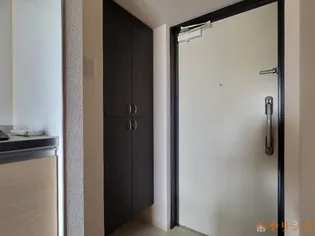 axis meisei【4階】の玄関