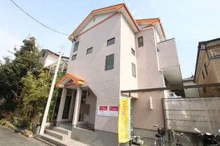 ONESTEP【102号室】の外観