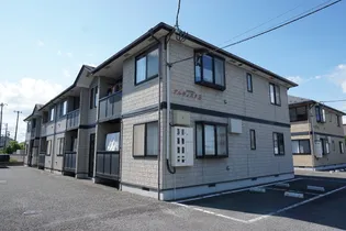 アルティスタB【205号室】の外観