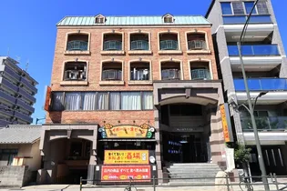 千鶴興産ビル【301号室】の外観
