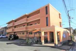 コモダマンション【301号室】の外観