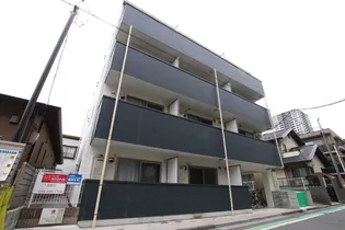 アリーナテラス【102号室】の外観