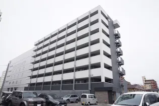 グラディート大沢川原【503号室】の外観