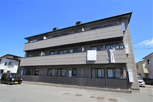 フォブール北山越【301号室】の外観