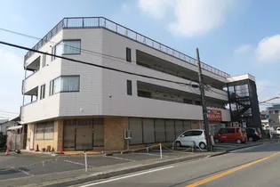 椎名ビル【204号室】の外観